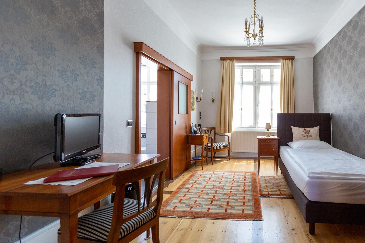 Готель Boardinghouse Sonne Оффенбург Екстер'єр фото